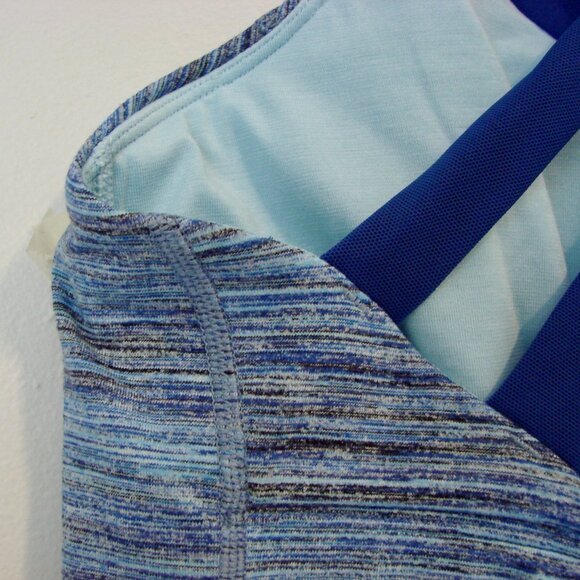 Lululemon Blue Enhearten Tank Yoga Crisscross Back Like New Size 8 - Picture 15 of 16